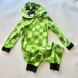 Boys 6/7 Minecraft Zip Up Full Piece Pajamas